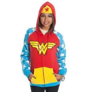 NEW WITH TAGS! Wonder Woman DC Comics Hoodie!